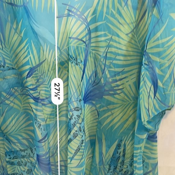 Studio One Plus Size Spring Cover Up - Picture 8 of 9